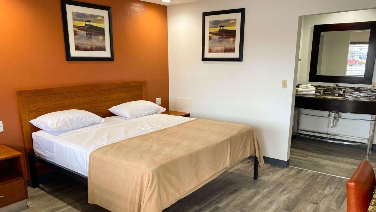 Springs Motel Ky Russell Springs Экстерьер фото