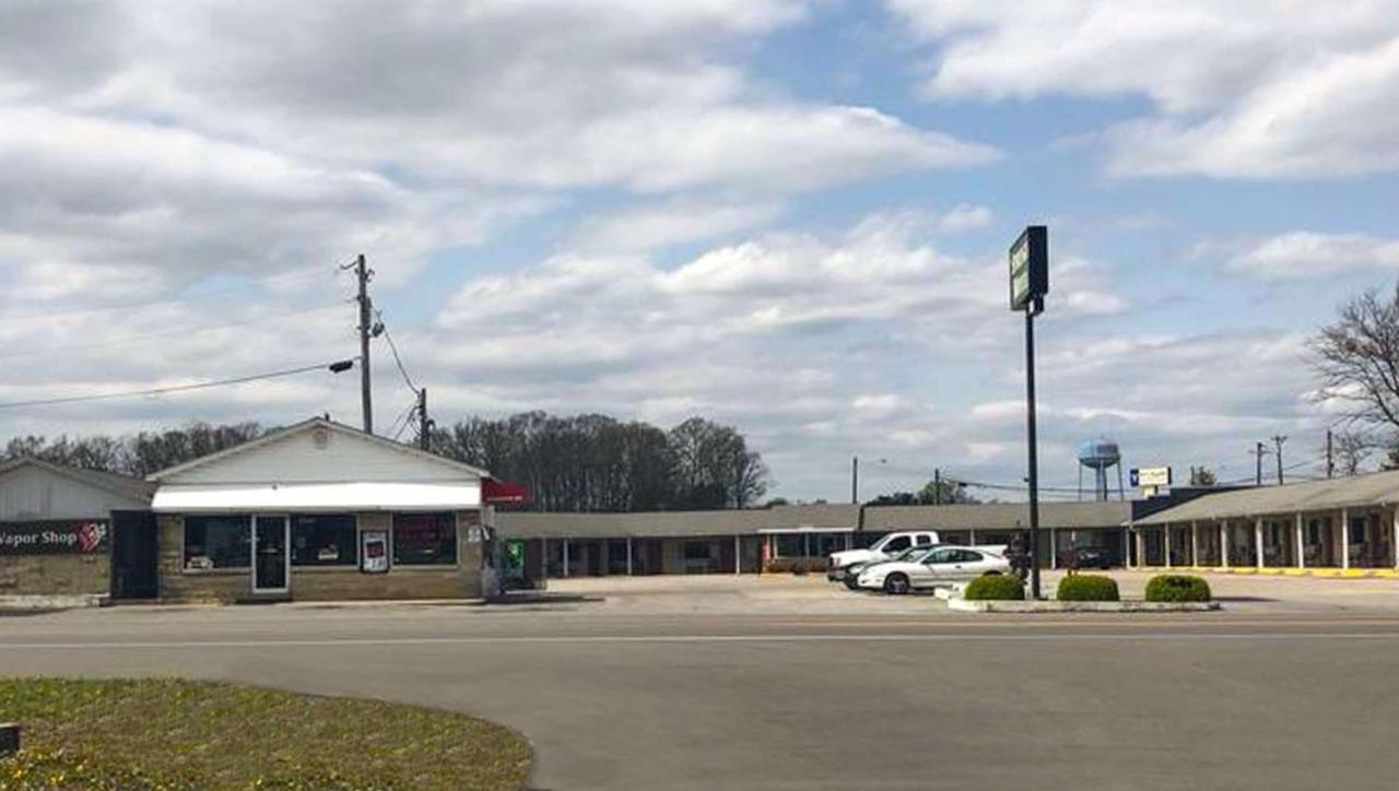 Springs Motel Ky Russell Springs Экстерьер фото